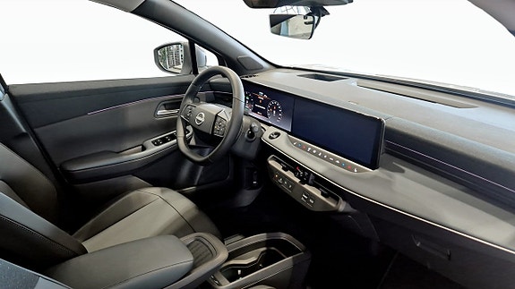 Nissan Leaf 7 of 12
