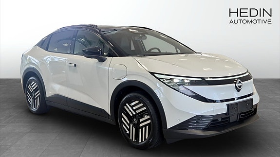 Nissan Leaf 3 of 12