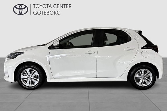 Toyota Yaris 4 of 11