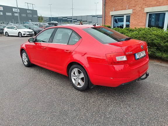 Skoda Octavia 3 of 13