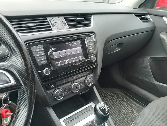 Skoda Octavia 12 of 13