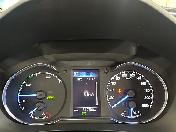 Toyota Yaris 24 of 24