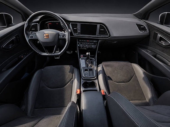 Seat Leon 2 of 5