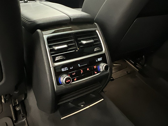 BMW 730 14 of 30