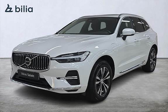 Volvo XC60 2 of 30