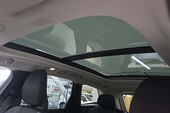 Volvo XC60 29 of 30