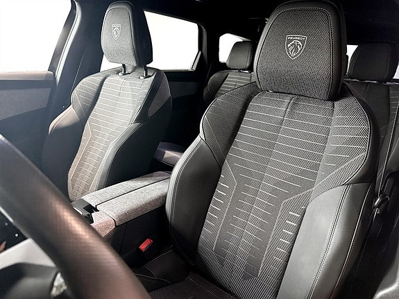 Peugeot 5008 5 of 15