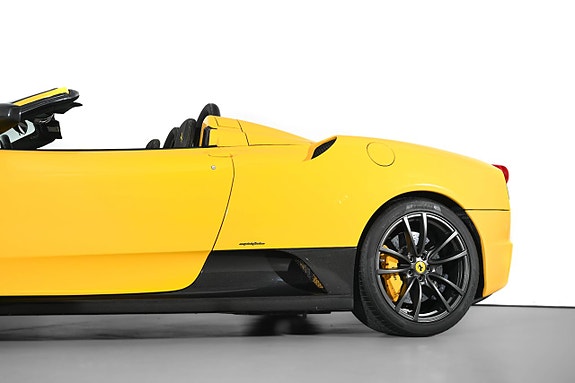 Ferrari 430 Scuderia 7 of 23