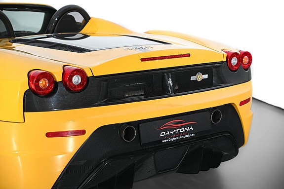 Ferrari 430 Scuderia 9 of 23