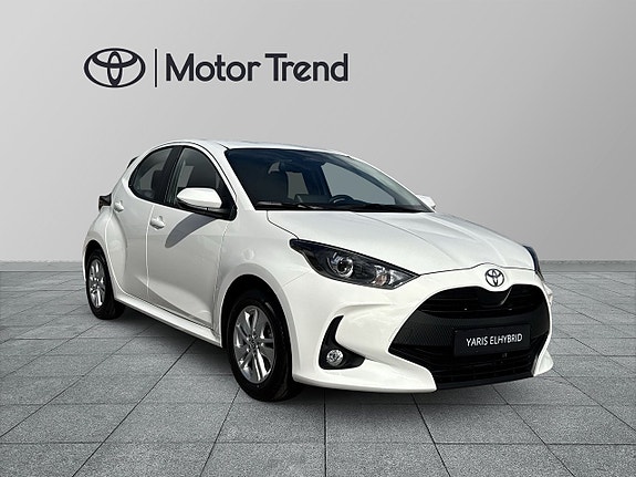 Toyota Yaris 5 of 22