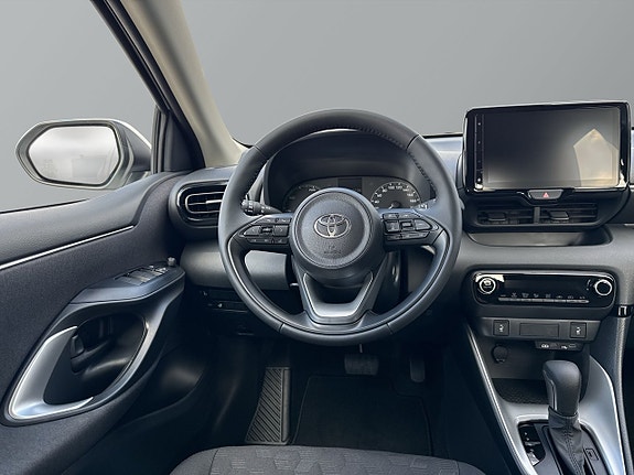 Toyota Yaris 19 of 22
