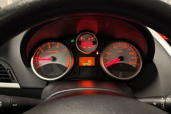 Peugeot 207 7 of 13