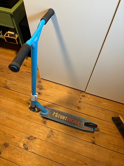Product image 8 of 10