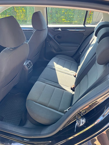 Volkswagen Golf VI 4 of 6