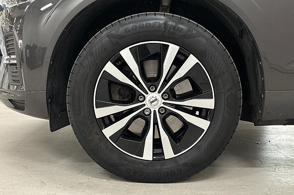 Volvo XC60 11 of 29