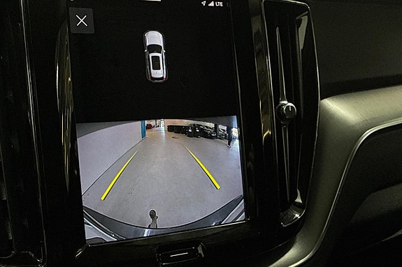 Volvo XC60 19 of 29