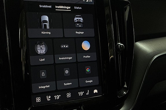 Volvo XC60 23 of 29