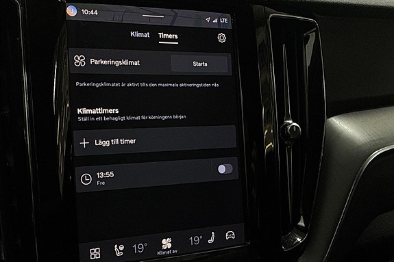 Volvo XC60 20 of 29