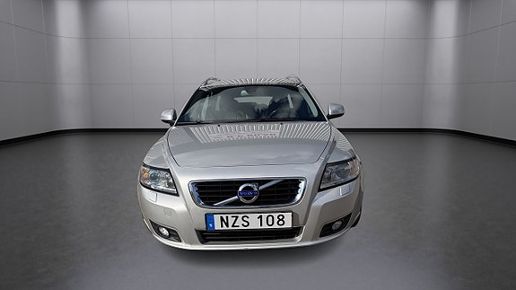 Volvo V50 7 of 13