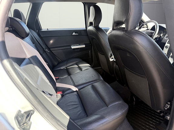 Volvo V50 11 of 13