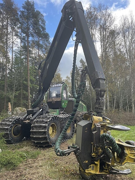 John Deere 1470G 13 of 19