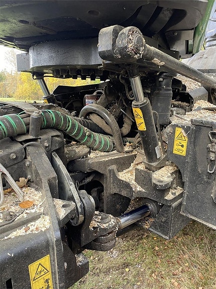 John Deere 1470G 11 of 19