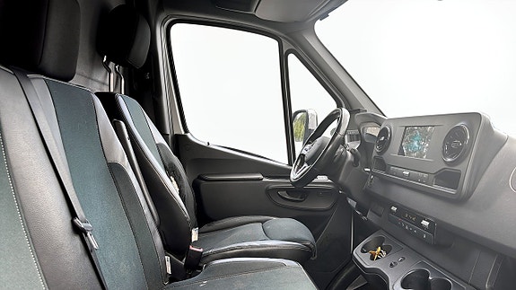 Mercedes-Benz Sprinter 317 3 of 9