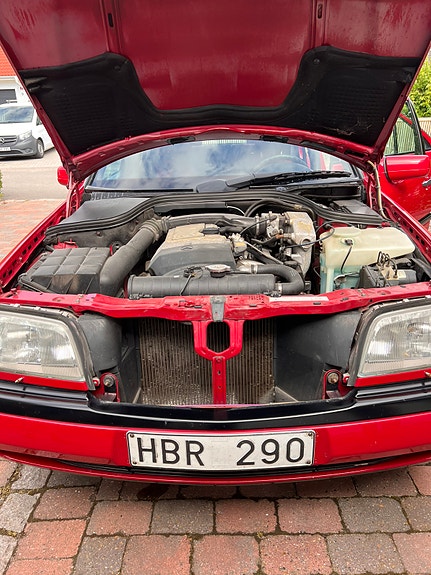 Mercedes-Benz C180 7 of 7