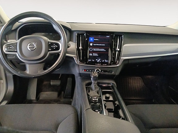 Volvo V90 10 of 20