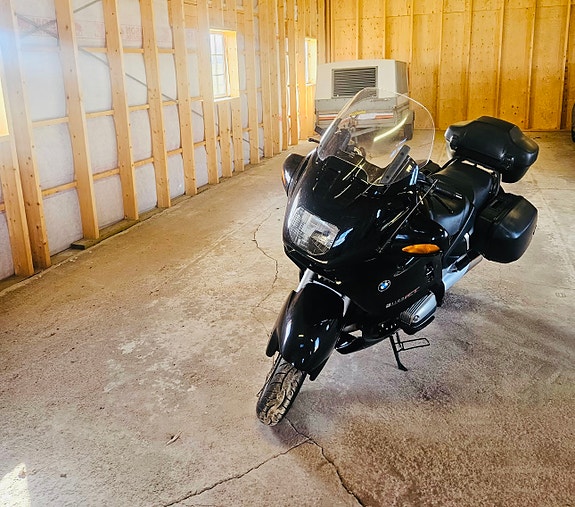 BMW R 1100 RT 2 of 6