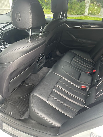 BMW 520d 13 of 14