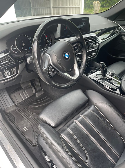 BMW 520d 14 of 14