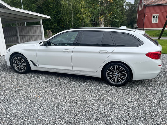 BMW 520d 5 of 14