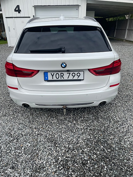 BMW 520d 9 of 14