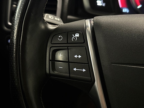 Volvo XC70 22 of 24