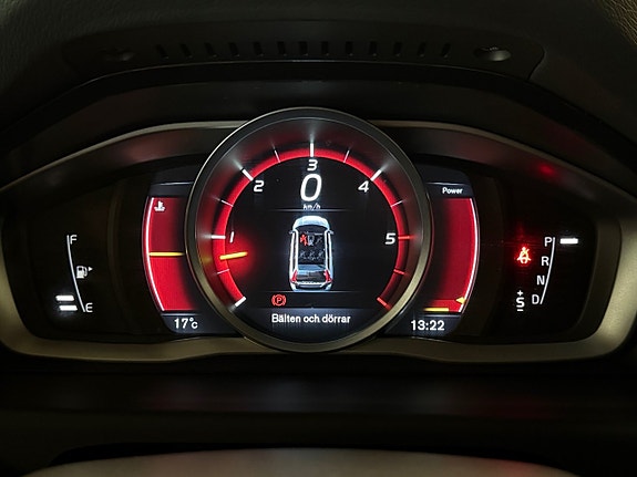 Volvo XC70 21 of 24