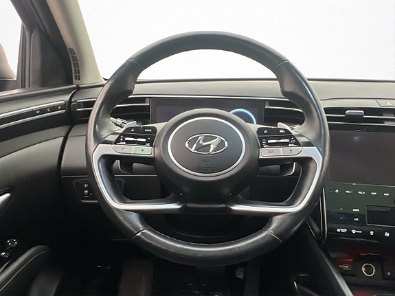 Hyundai Tucson 11 of 30