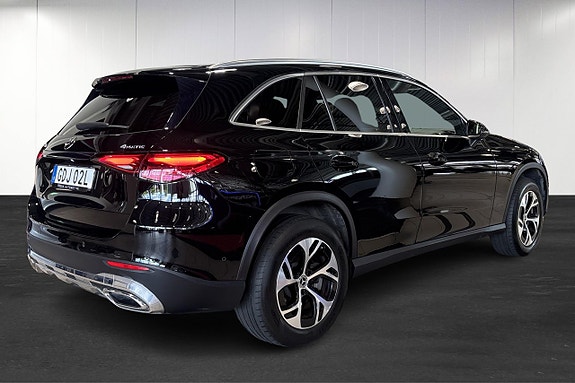 Mercedes-Benz GLC300 e 4 of 11