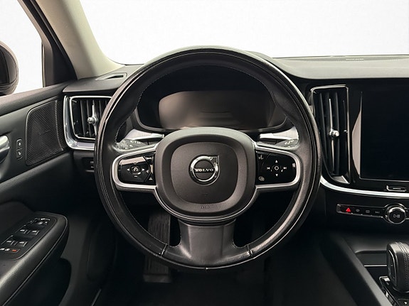 Volvo V60 Cross Country 16 of 30