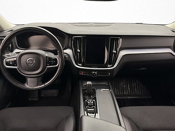 Volvo V60 Cross Country 15 of 30