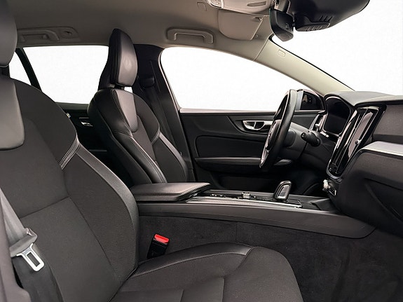 Volvo V60 Cross Country 21 of 30