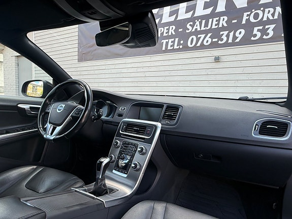 Volvo V60 15 of 15