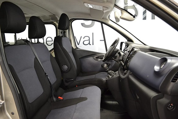 Opel Vivaro 6 of 14