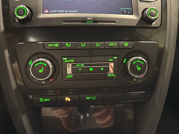 Skoda Octavia 18 of 22