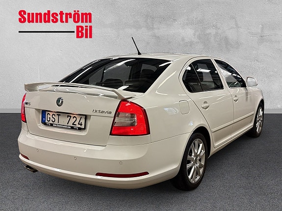 Skoda Octavia 6 of 22