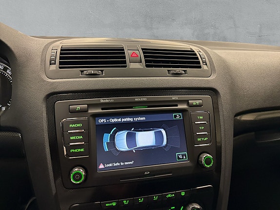 Skoda Octavia 17 of 22