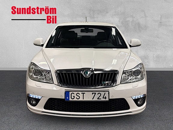 Skoda Octavia 8 of 22