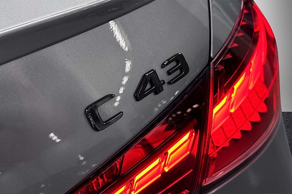 Mercedes-Benz C43 20 of 22