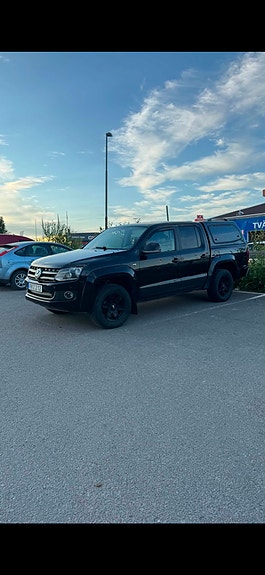 Volkswagen Amarok 11 of 11