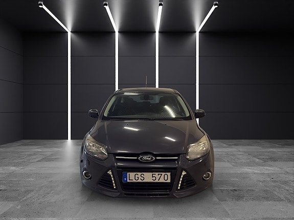 Ford Focus 2 of 20